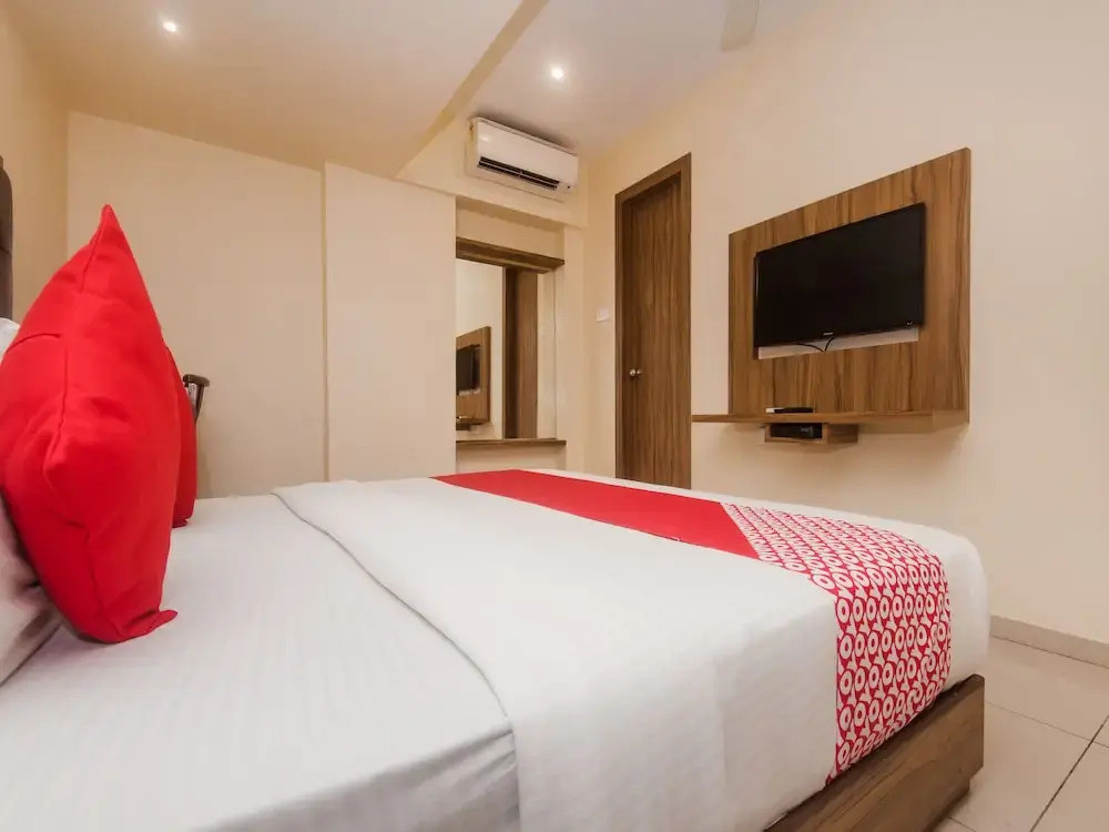 Hotel Aviva Suites