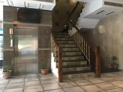Hotel Posh