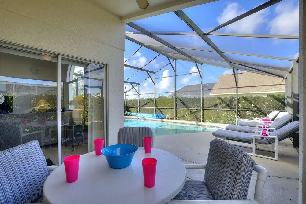 3 Bed Private Rear Games Room Gated Community