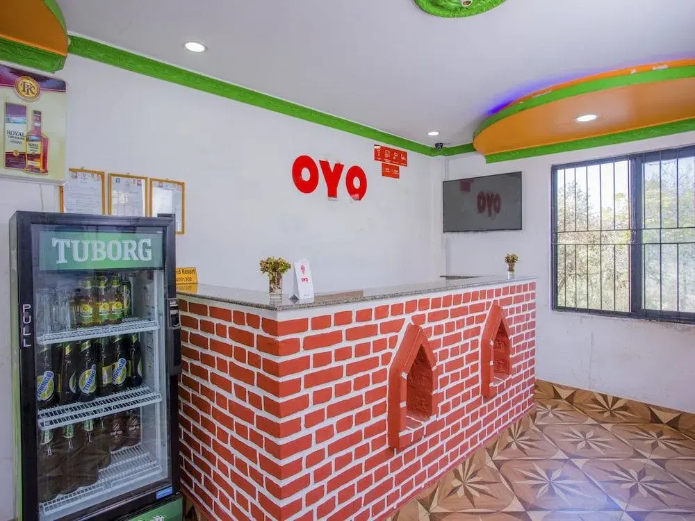 OYO 276 White Orchid Resort