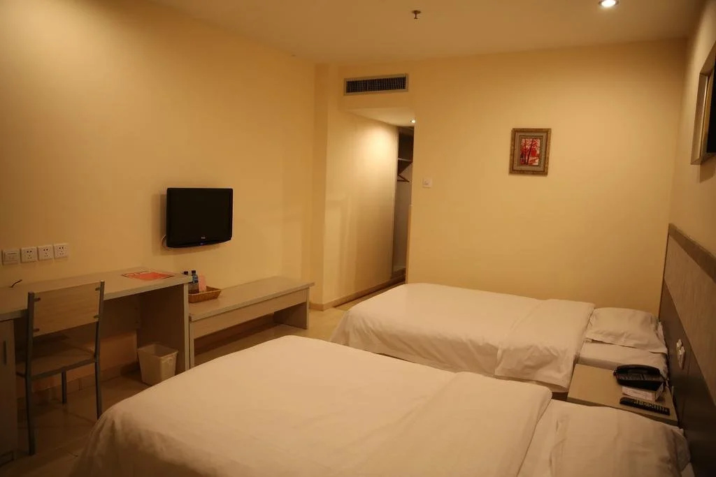 Yantai Huiquan Hotel