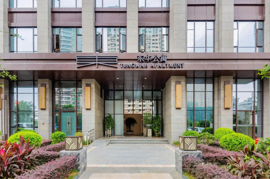 Donghua Apartment