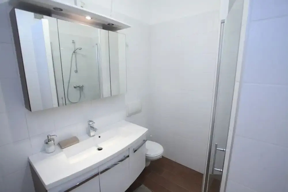 Dfive Apartments - Regiposta