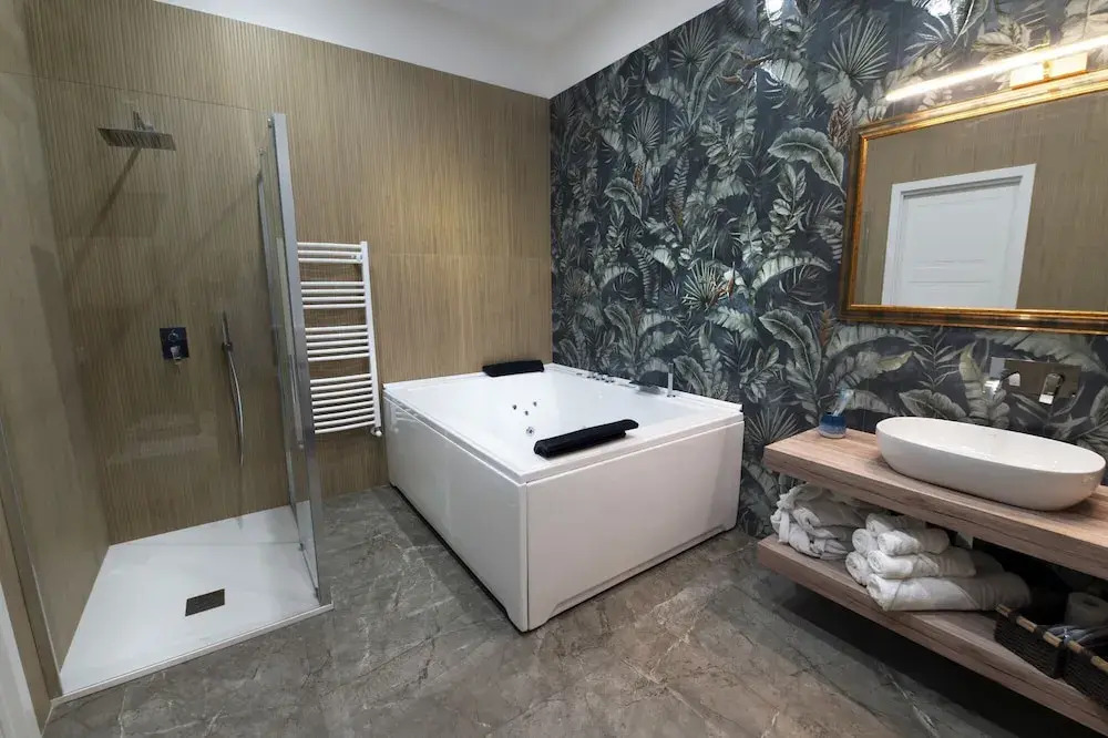 Fervore Luxury Rooms-Apartments
