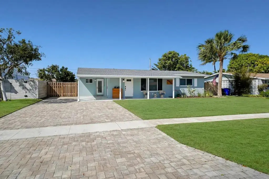 431 Deerfield in Deerfield Beach