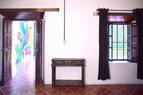 Tzunun Hostel