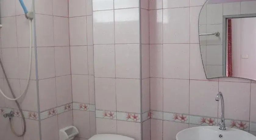 Somsri Apartment