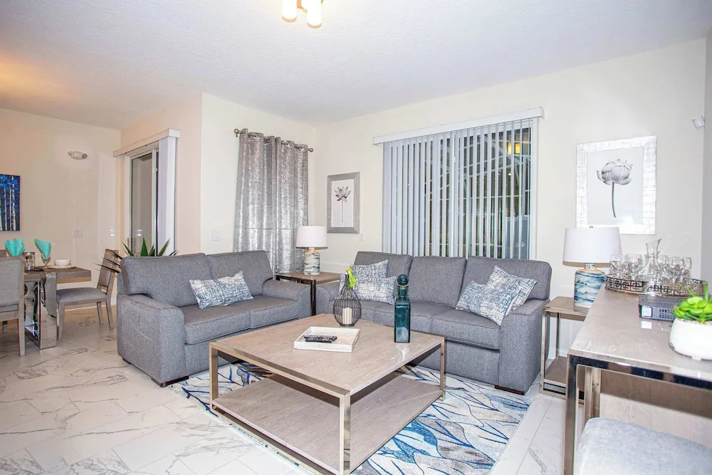 Marvelous 4 Bd w Pool Waterpark Near Disney 218