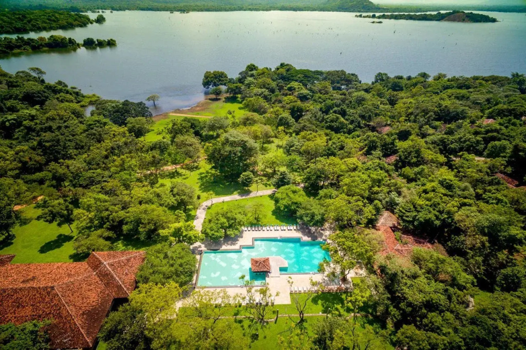 Курортный отель Amaya Lake Dambulla