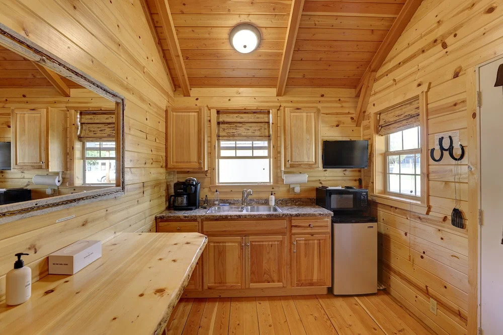 Rustic Ridge Cabins, Charming Retreat (3 Options!)
