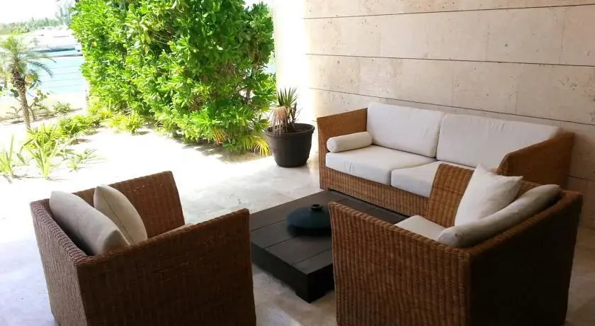 La Amada A5 102