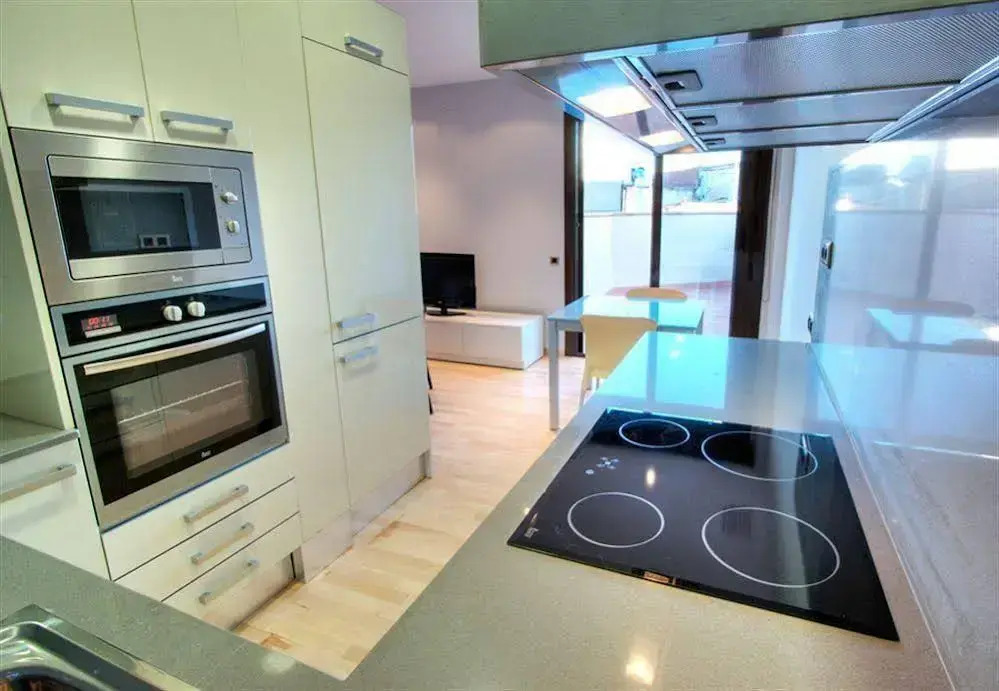 Tamarit Apartments