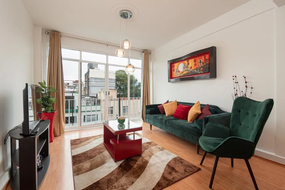 Roma Sur Apartments with Balcony - Family Friendly