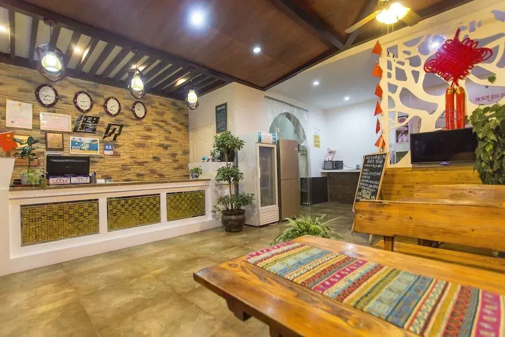 Zhangjiajie Cat Theme Inn