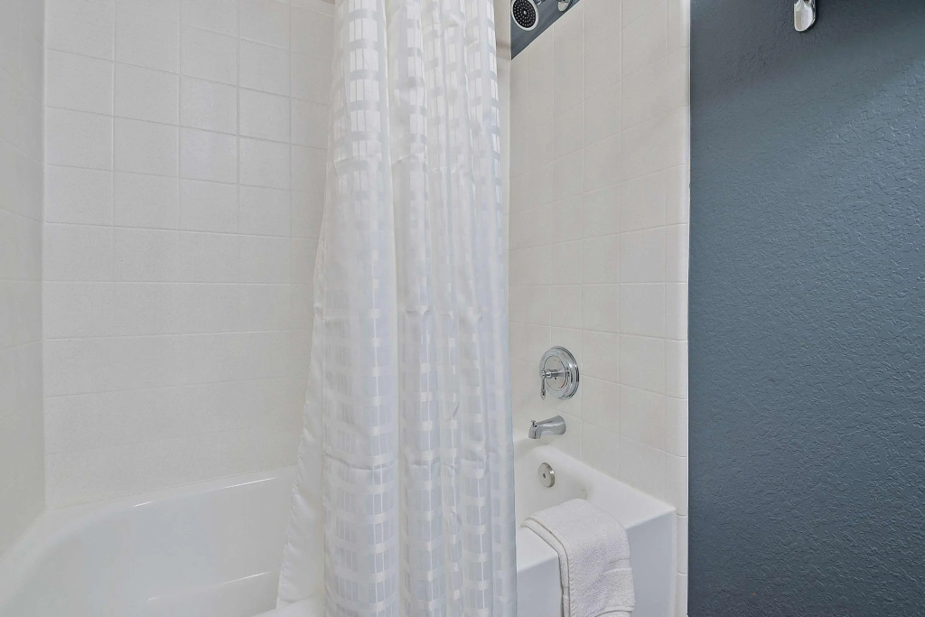 Extended Stay America Suites - Miami - Airport - Blue Lagoon