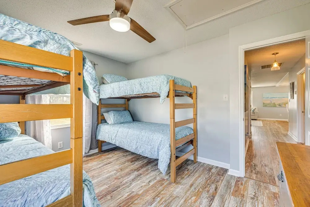 Pet-friendly Beaufort Home w/ Private Yard