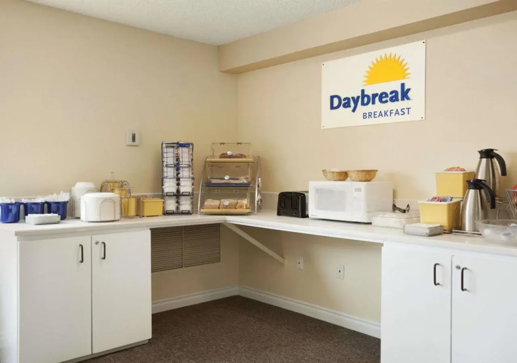 Days Inn by Wyndham Lacey Olympia Area