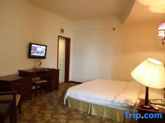 Lingchuan Fuxin Holiday Hotel