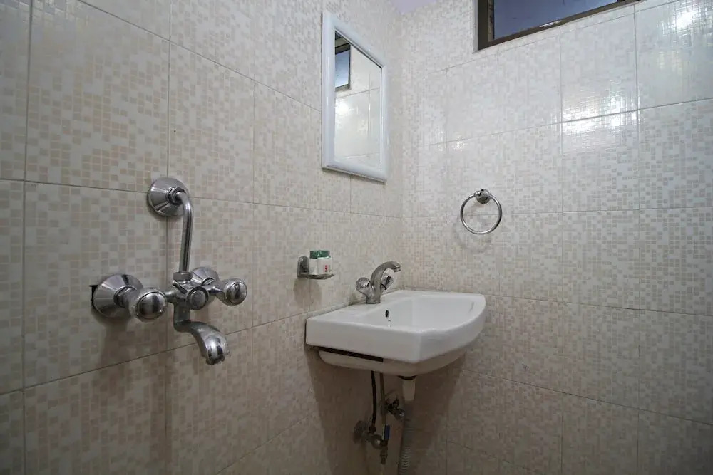 OYO 3091 Hotel Ramdiri Residency
