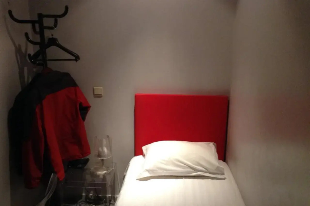 Monty Small Design Hotel