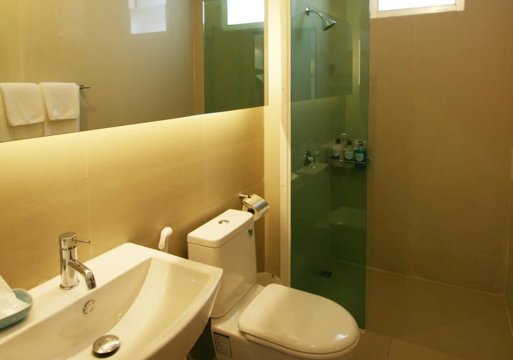 Apo Hotel