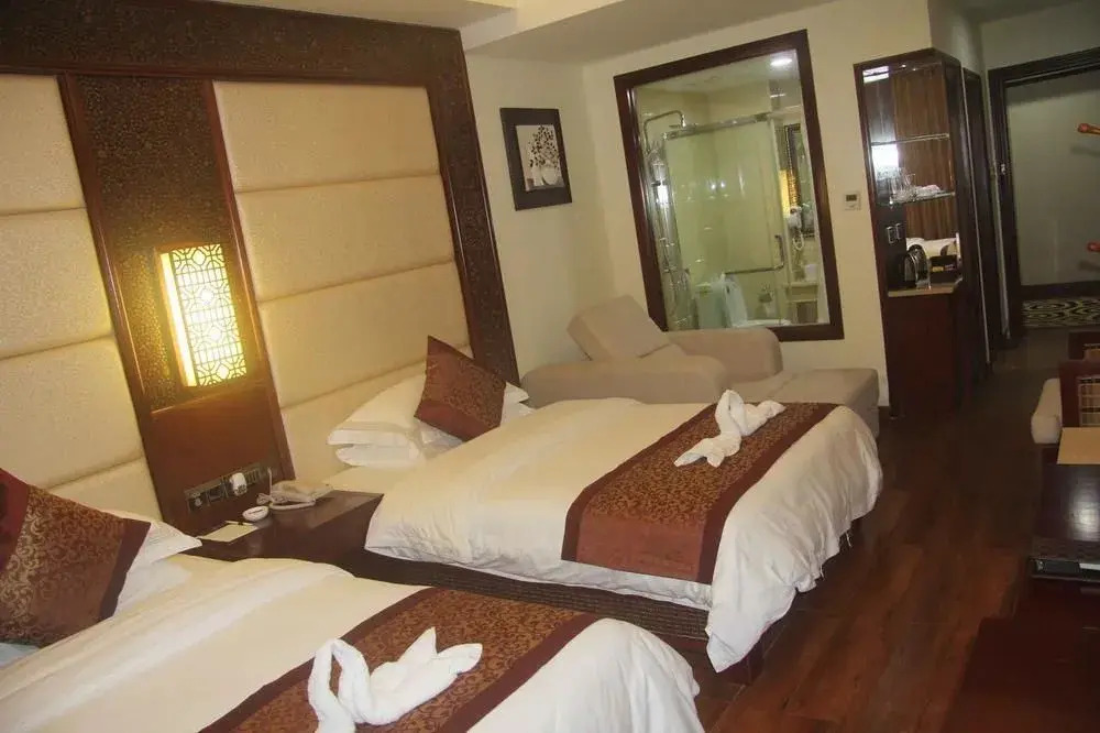 Fu'an Tailong Hotel