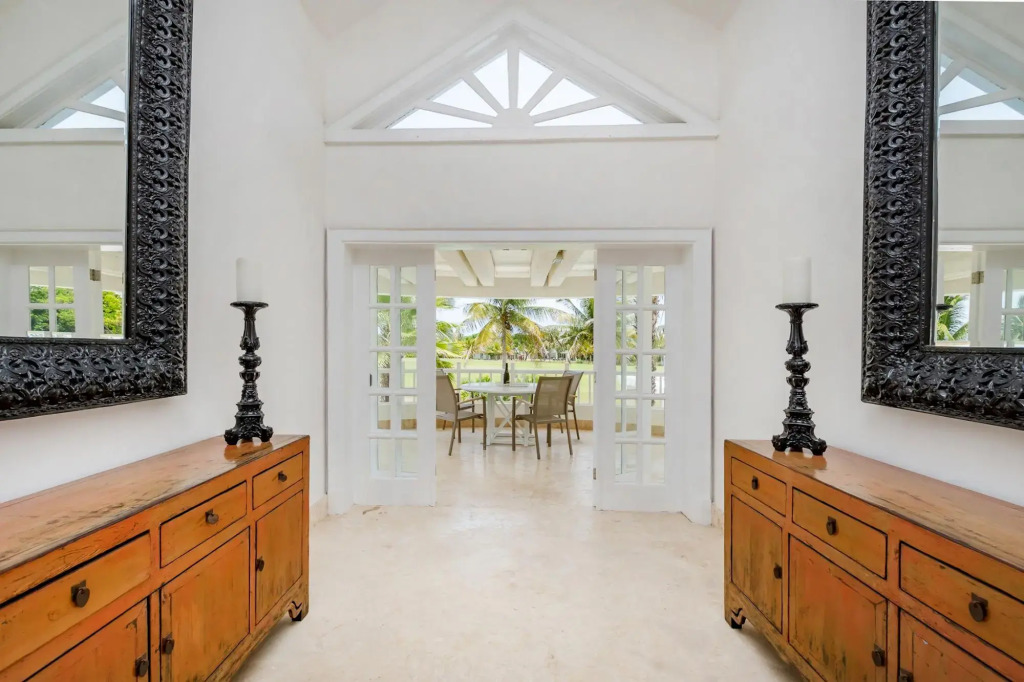 Luxury 2 levels villa for rent at Puntacana Resort & Club - chef, butler, maid, pool