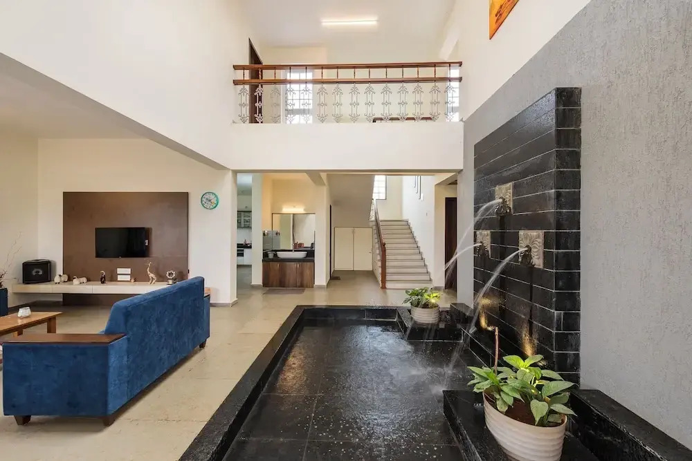 CosmicStays Grey Stone Villa Mountain & Dam View