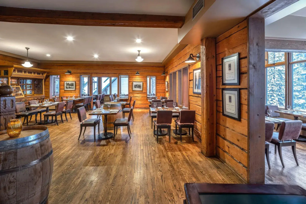 Emerald Lake Lodge