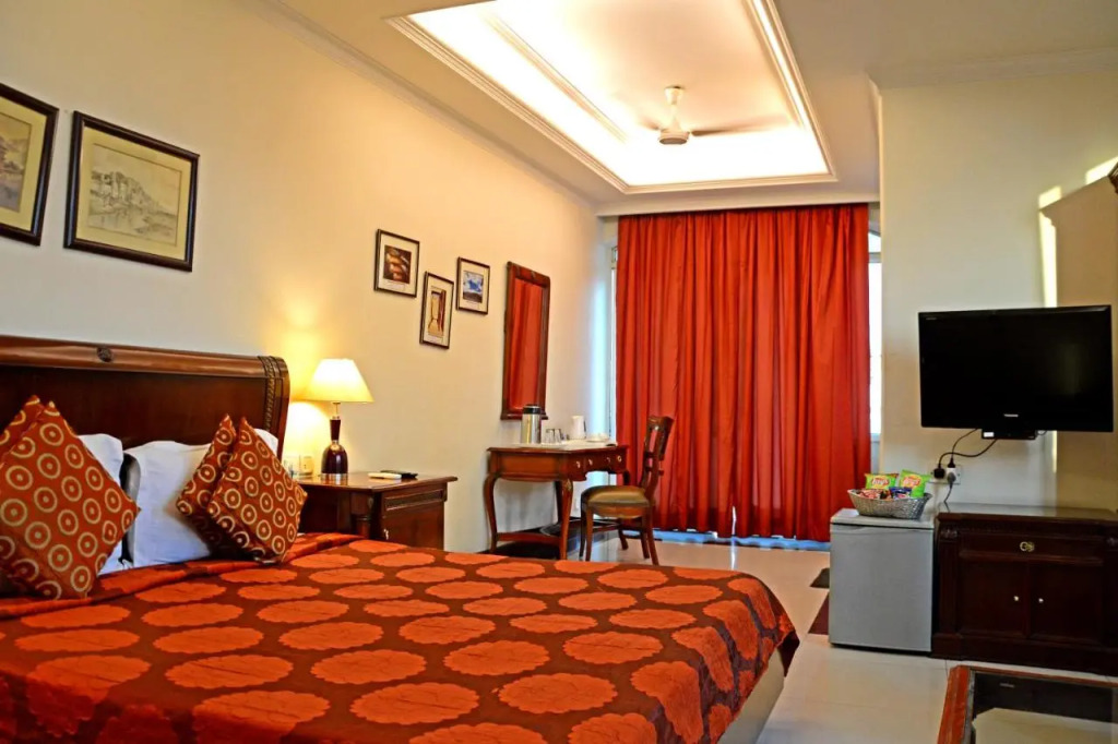 Hotel Ajanta - Colonial Charm Award Winning Luxury Hotel in the Heart of the City