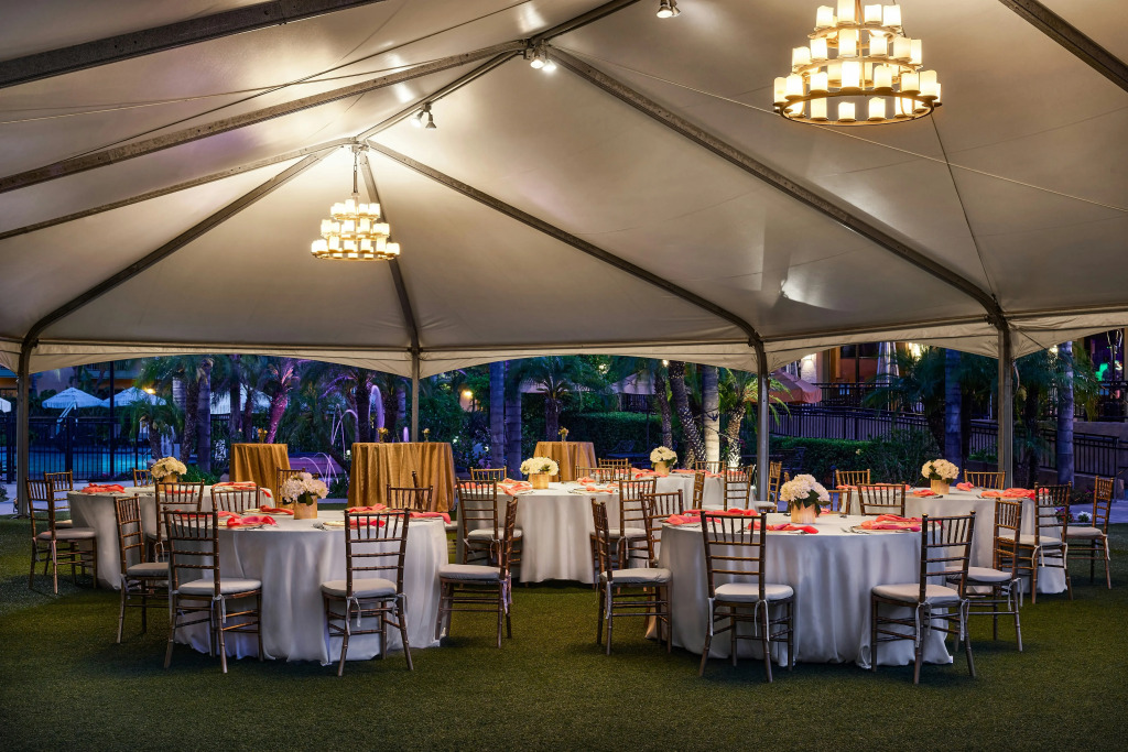 DoubleTree by Hilton Ontario Airport