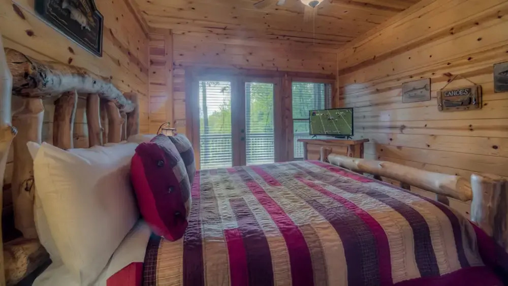 Nestled In by Escape to Blue Ridge