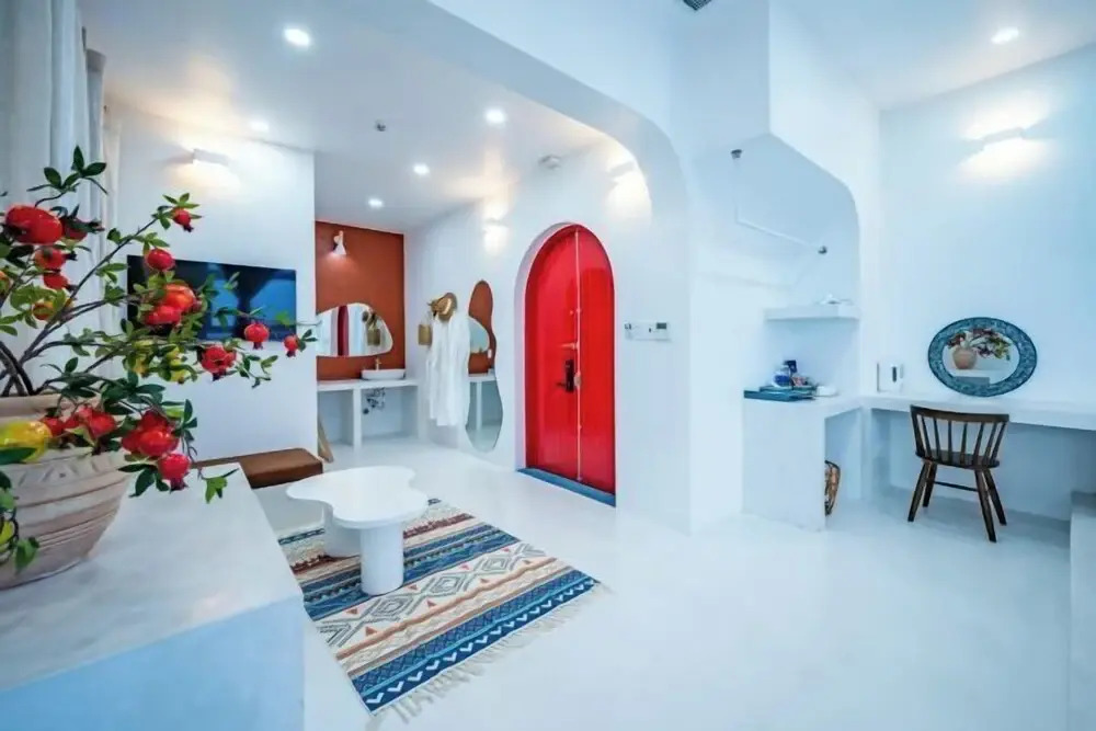 Happiness Hotel