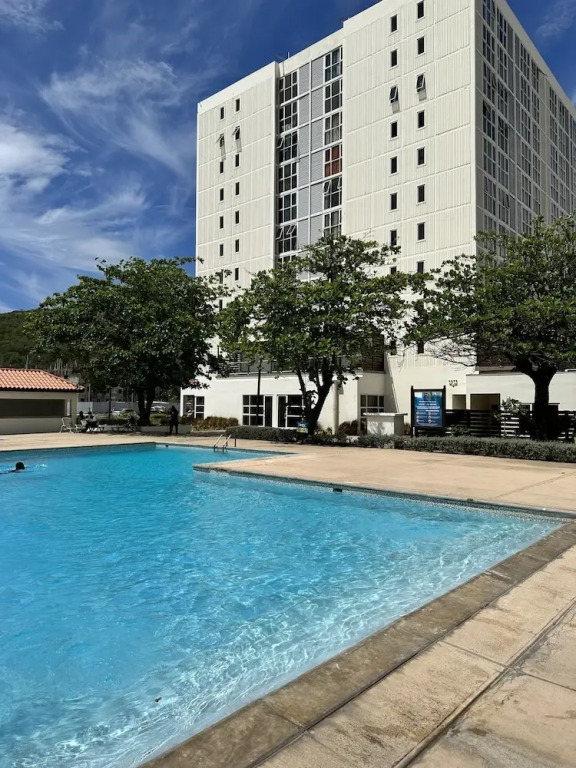Bayfront Villa & Apartment