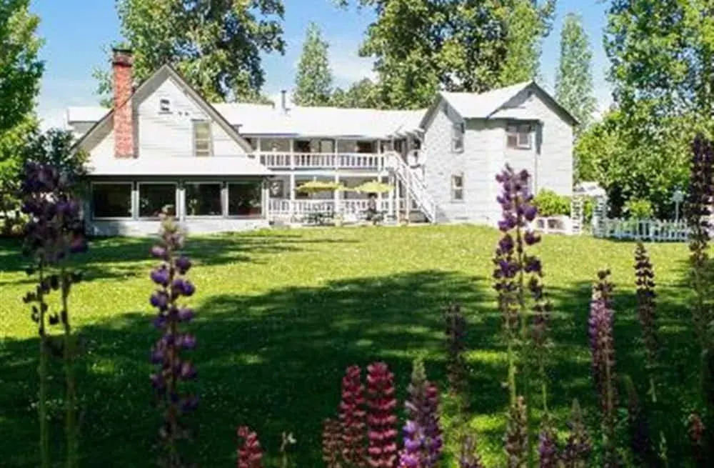 The Bidwell House