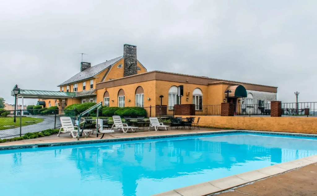 Rodeway Inn