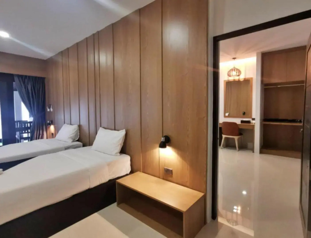 Nana Beach Hotel