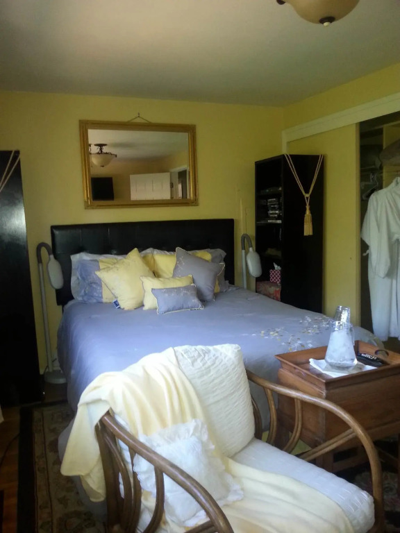 Secret Garden Bed & Breakfast