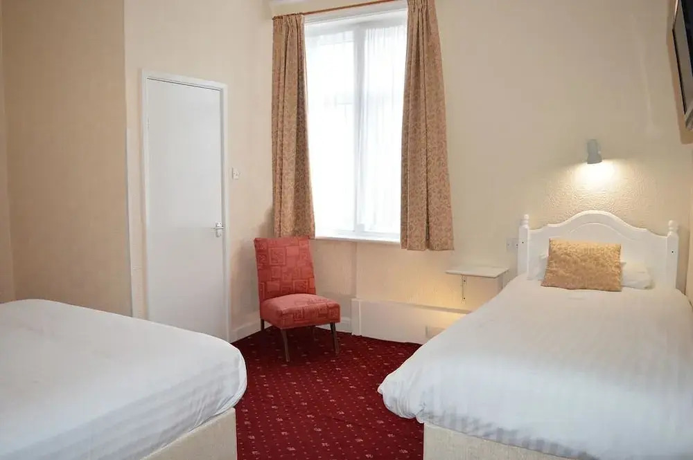 The Carlton Hotel