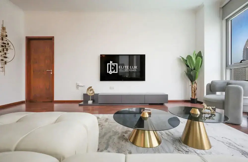 Elite LUX Holiday Homes - Breathtaking Burj Khalifa Views 2 BHK in Downtown Dubai