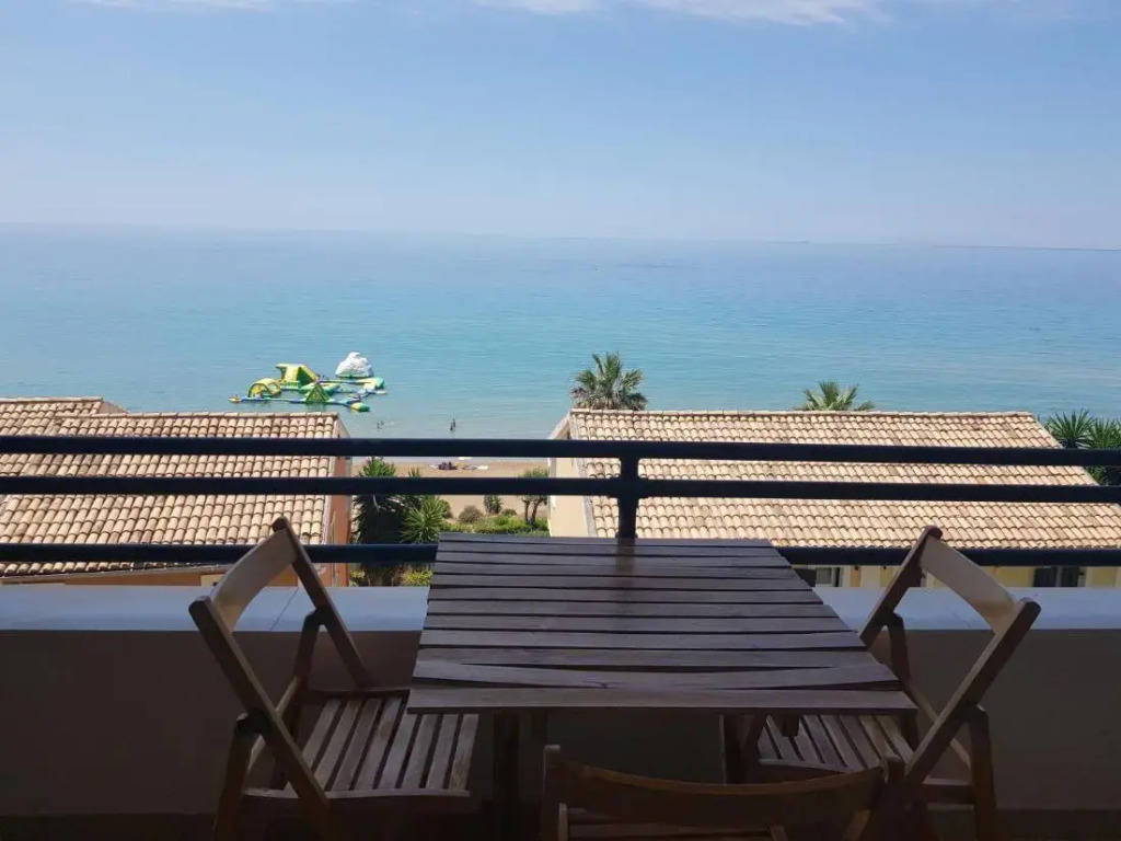 Glyfada Apartments