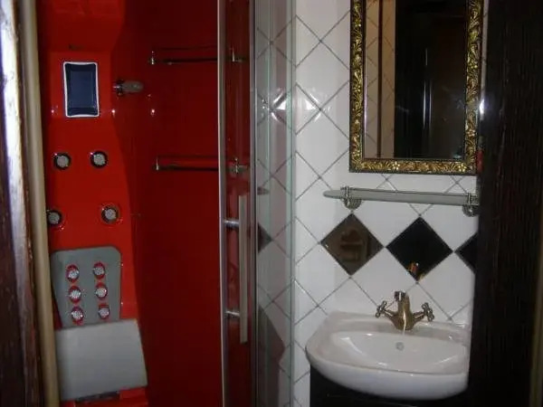 Гостиница Богданов Яр
