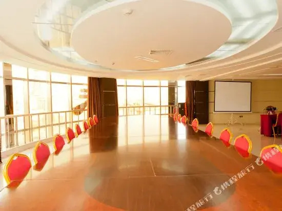 Yuexiang Hotel (Binzhou Zhanhua Fuguo Road Store)