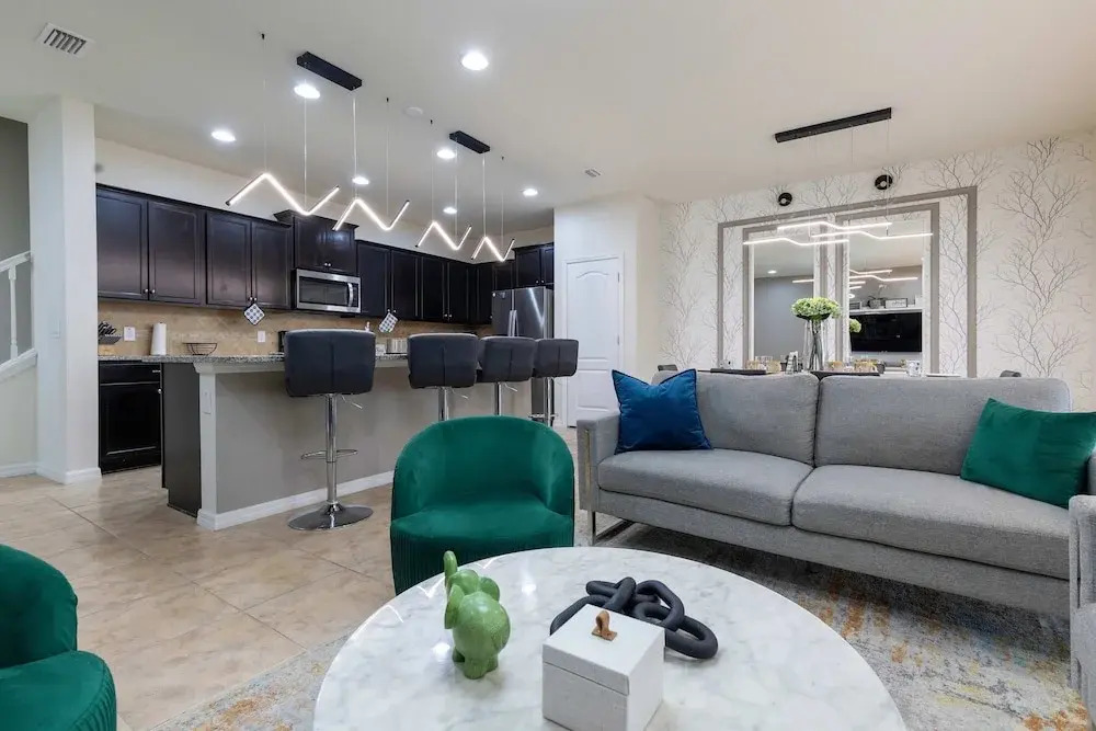 Fabulous Townhouse Near to Disney