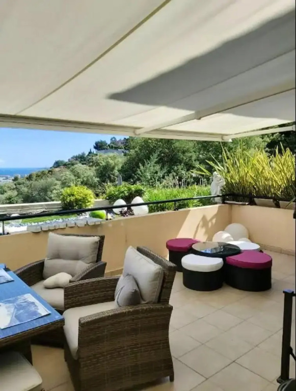 Apartment With one Bedroom in Mandelieu-la-napoule, With Wonderful sea View, Shared Pool, Enclosed Garden - 3 km From the Beach