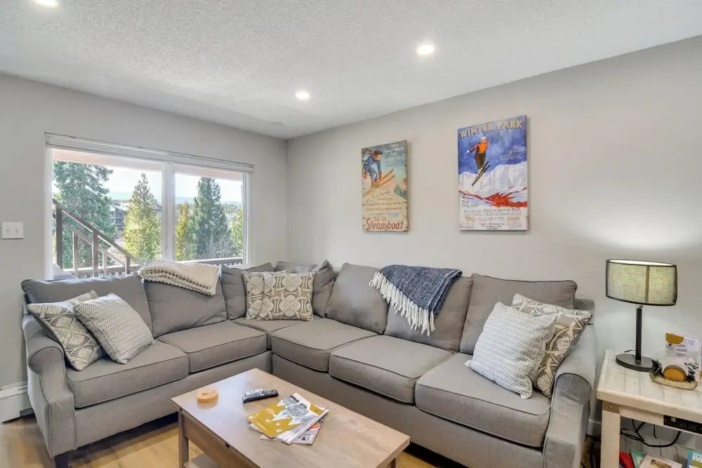 3BR Riverfront Retreat! Mtn Views, Community Perks