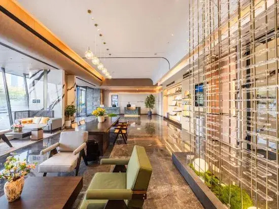 Atour Hotel Luzhou Finance Centre