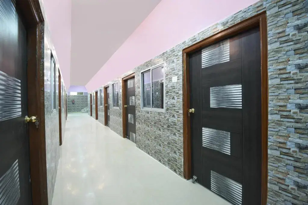 Rai Guest House by OYO Rooms
