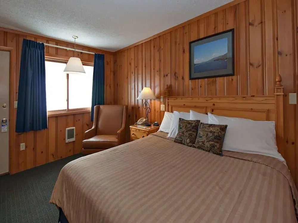 The Lake Motel