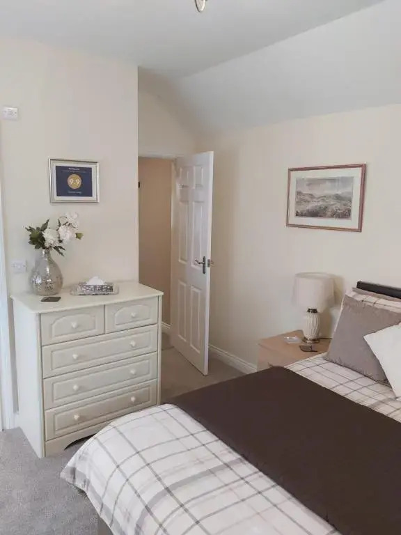 Oaktree Lodge